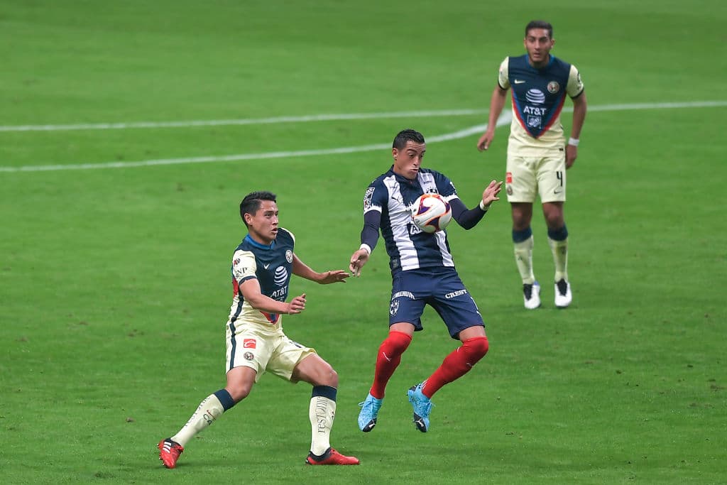 Rogelio Funes Mori (35’) sentenció la victoria desde los once pasos; Sebastián Córdova salió expulsado a los 83’. En la última jugada, las Águilas pudieron sacar el empate, pero Benedetti no alcanzó a conectar. La siguiente jornada de la competición, Monterrey recibirá al León y América hará lo propio con Juárez.