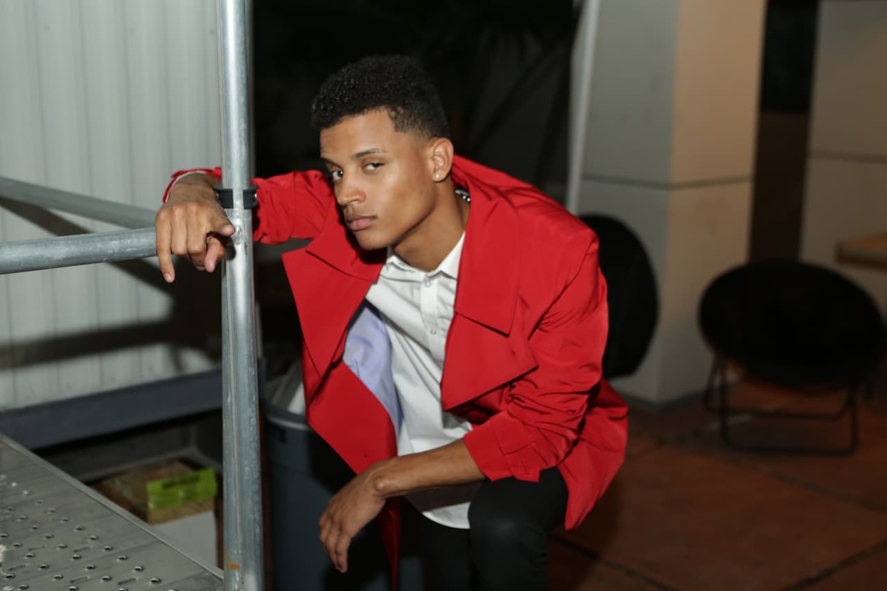 ¿Qué tal luce Christian Castro chicas?