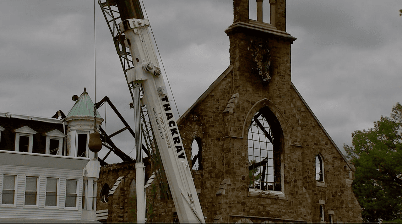 St. Leo's se fusionó con Our Lady of Consolation en 2013. La iglesia cerró en 2019 como lugar de culto y luego se agregó al registro histórico de la ciudad.