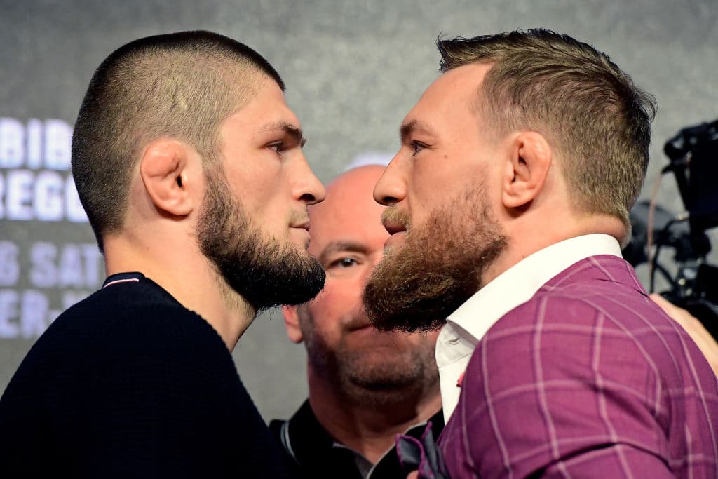 Khabib Nurmagomedov (izquierda) y Connor McGregor (derecha) evidencian las consecuencias de su camino en la UFC.