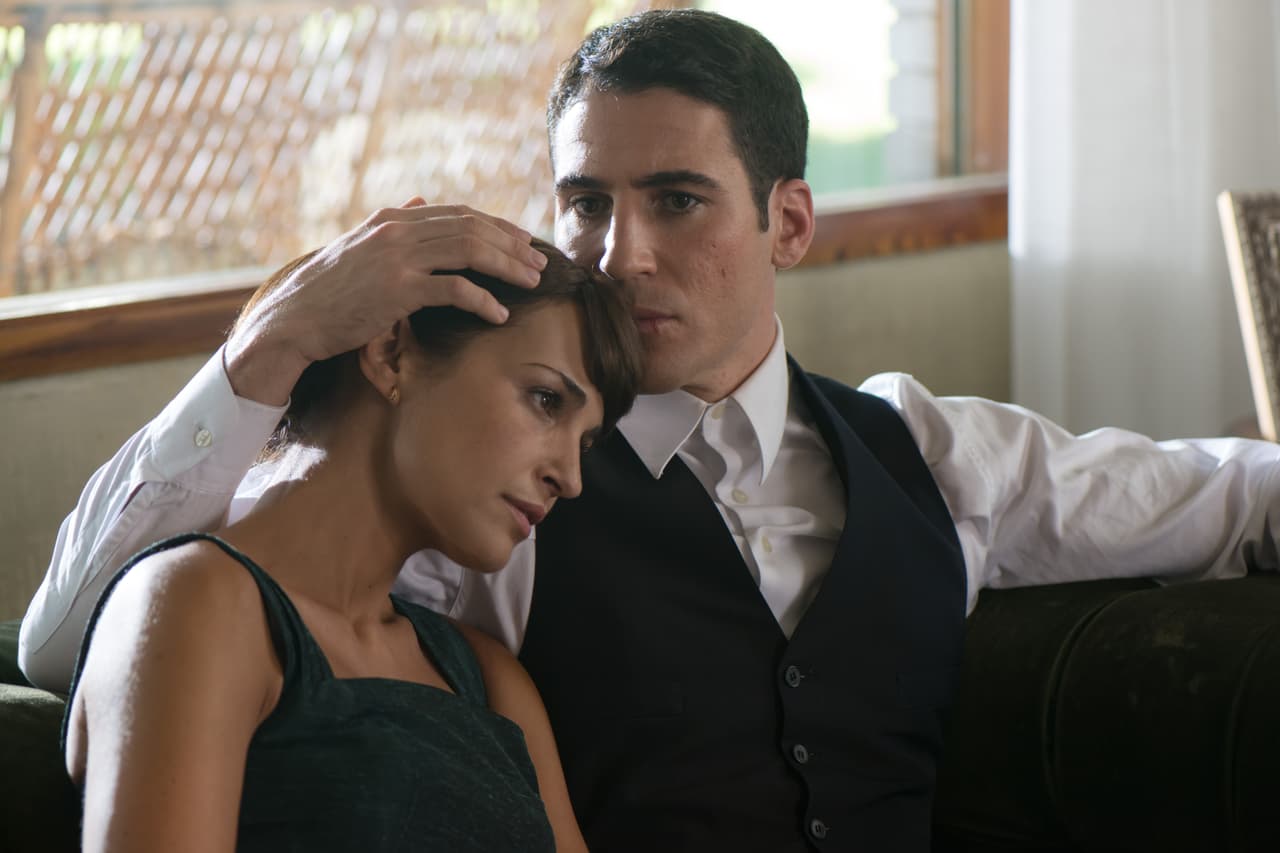 Decie alejarse del amor del Alberto.