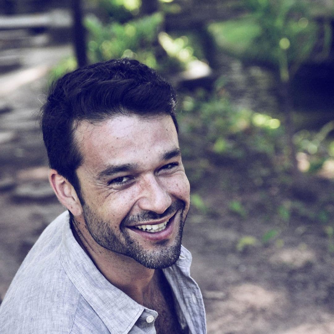 Previo a comenzar las grabaciones de Apocalipsis, donde da vida a Ricardo, Marone declaró al sitio ‘El Especial’ que se trata de “una novela que también tiene muchas posibilidades de ser épica. Una historia muy fuerte, muy acorde con la actualidad”.