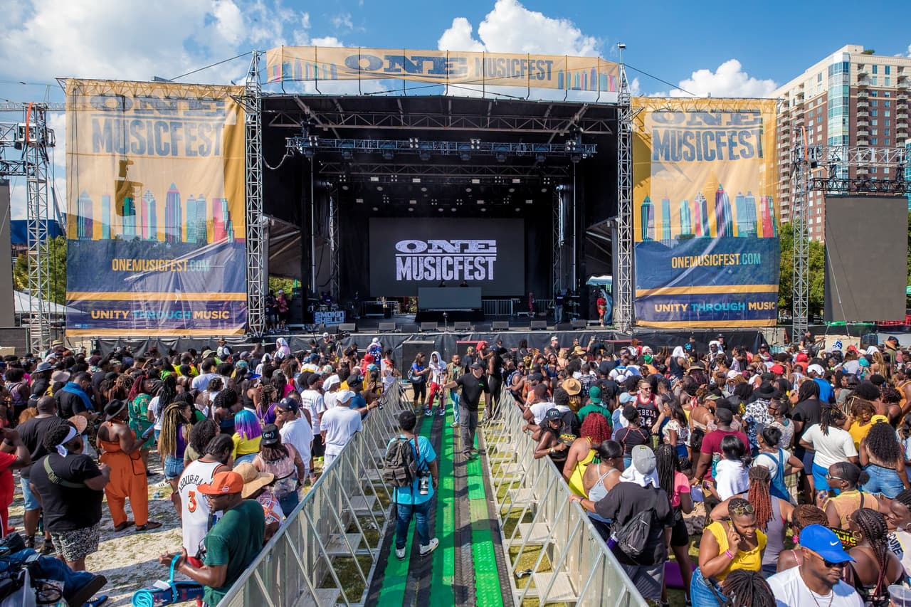 Este año, entre los artistas que participarán estarán H.E.R., Lil Wayne, The Isley Brothers, Burna Boy, Ari Lennox, Ty Dolla $ ign y muchos más.