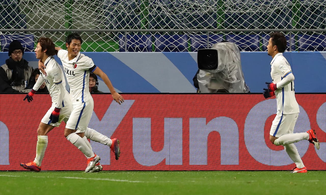 El Kashima Antlers aprovechó los espacios que dejó Atlético Nacional en la defensa y sentenció el partido en el final con dos goles más, para definir con un 3-0 histórico el primer paso de un equipo asiático a una final de Mundial de Clubes.