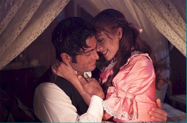 El público mexicano gozó tanto su romance en la televisión que Televisa tuvo que transmitir nuevamente la historia a tan sólo tres meses de haber finalizado su transmisión.