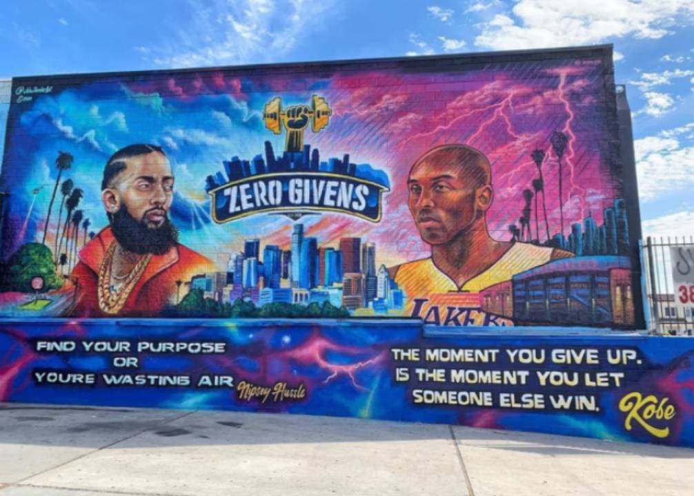 Las calles de las principales ciudades de los Estados Unidos se adornan con las asombrosas muestras de amor para la leyenda de la NBA.