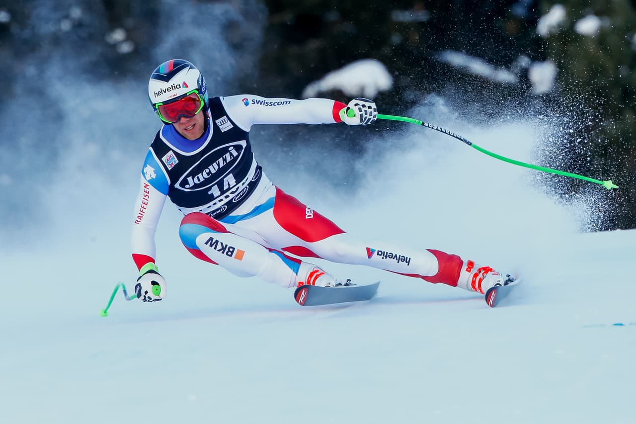 Esquiador que sufrió dura caída sigue intubado, pero sin ninguna lesión grave