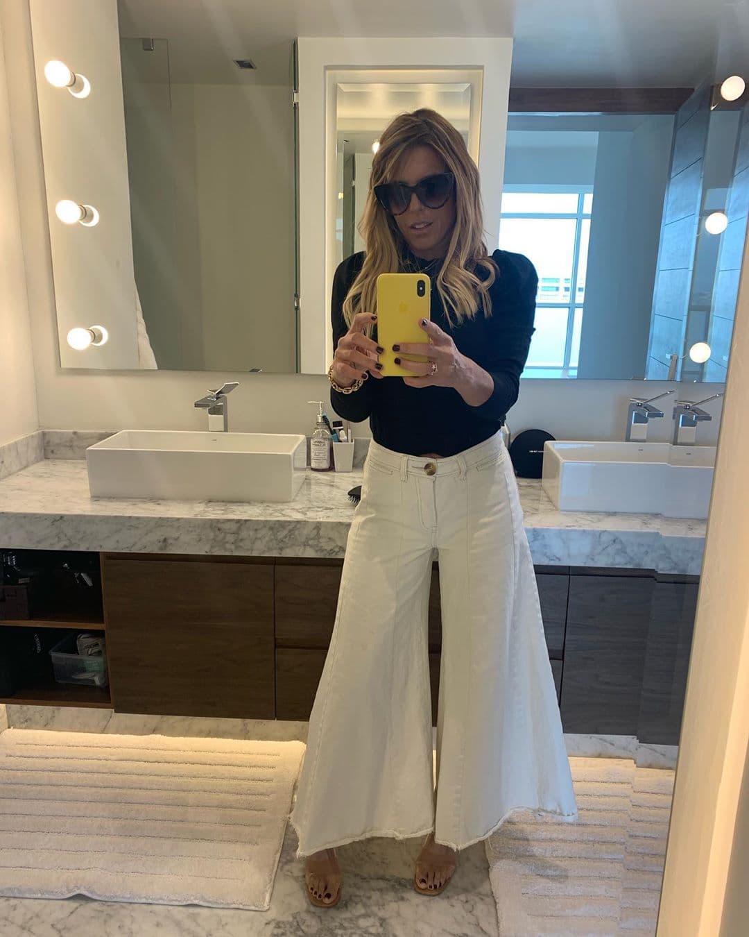 En entrevista para
<a href="https://www.youtube.com/watch?v=r9YcLuLqrIQ" target="_blank">‘Sale el sol’,</a> publicada este 18 de noviembre, Maki señaló: “Siempre estamos bien”, luego de referirse en torno a su relación con el actor de 53 años de edad.
<br>