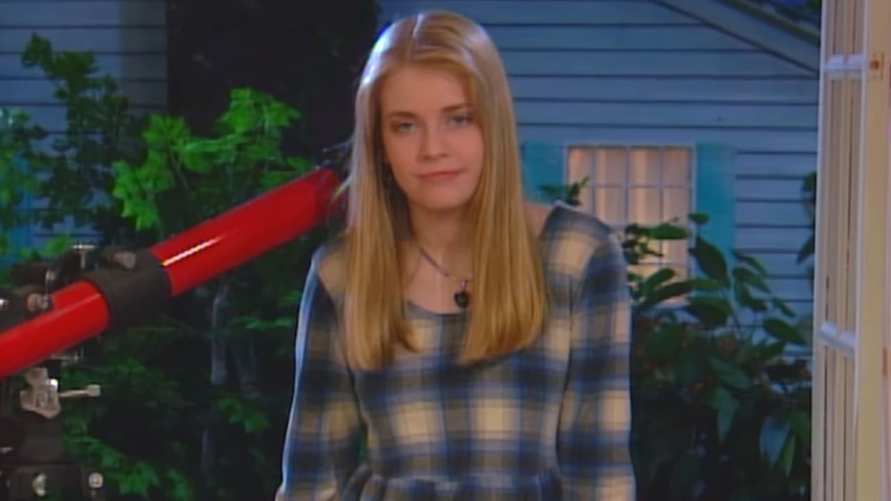 <b>Melissa Joan Hart</b>
<br>Protagonizó ‘Clarissa lo explica todo’ de 1991 a 1994 y fue la primera mujer en estelarizar una serie en el canal. Después tuvo su papel de mayor éxito con ‘Sabrina: la bruja adolescente’.
<br>En marzo de 2018 'The Hollywood Reported' informó que participará en un reboot de ‘Clarissa lo explica todo’, aunque hasta ahora no hay un anuncio oficial.