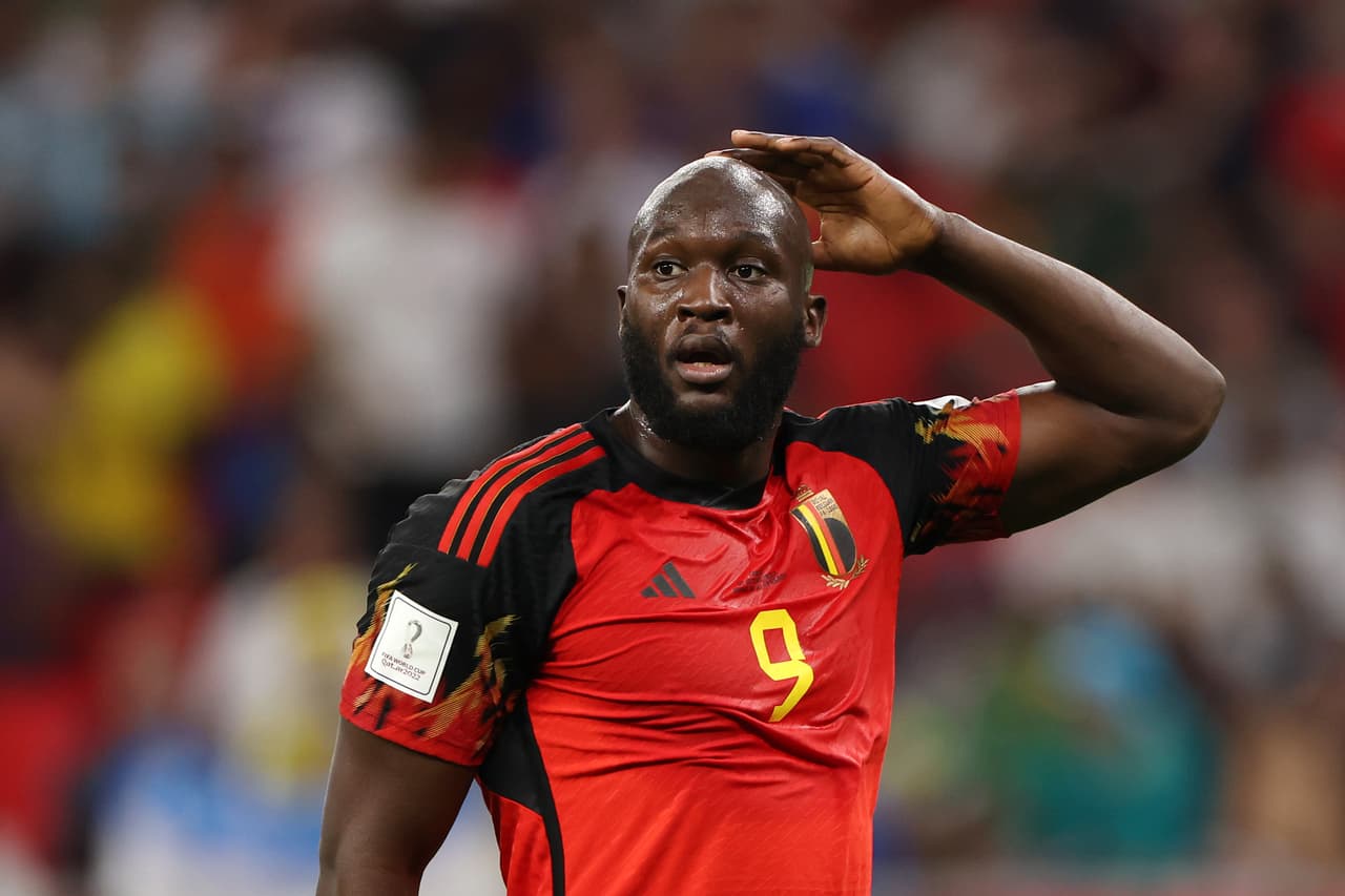 Lukaku en problemas por no viajar con Bélgica al juego ante México