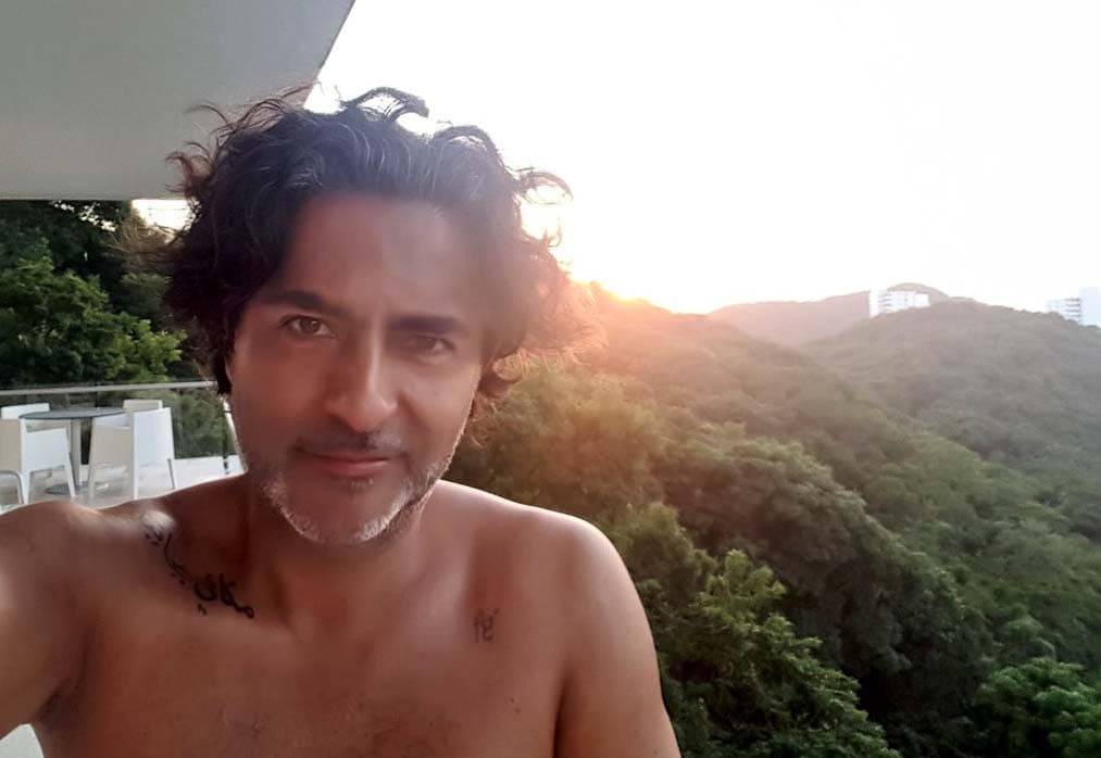 ¡Raúl Araiza nos manda saludos desde el paraíso! Acapulco es un lugar hermoso.