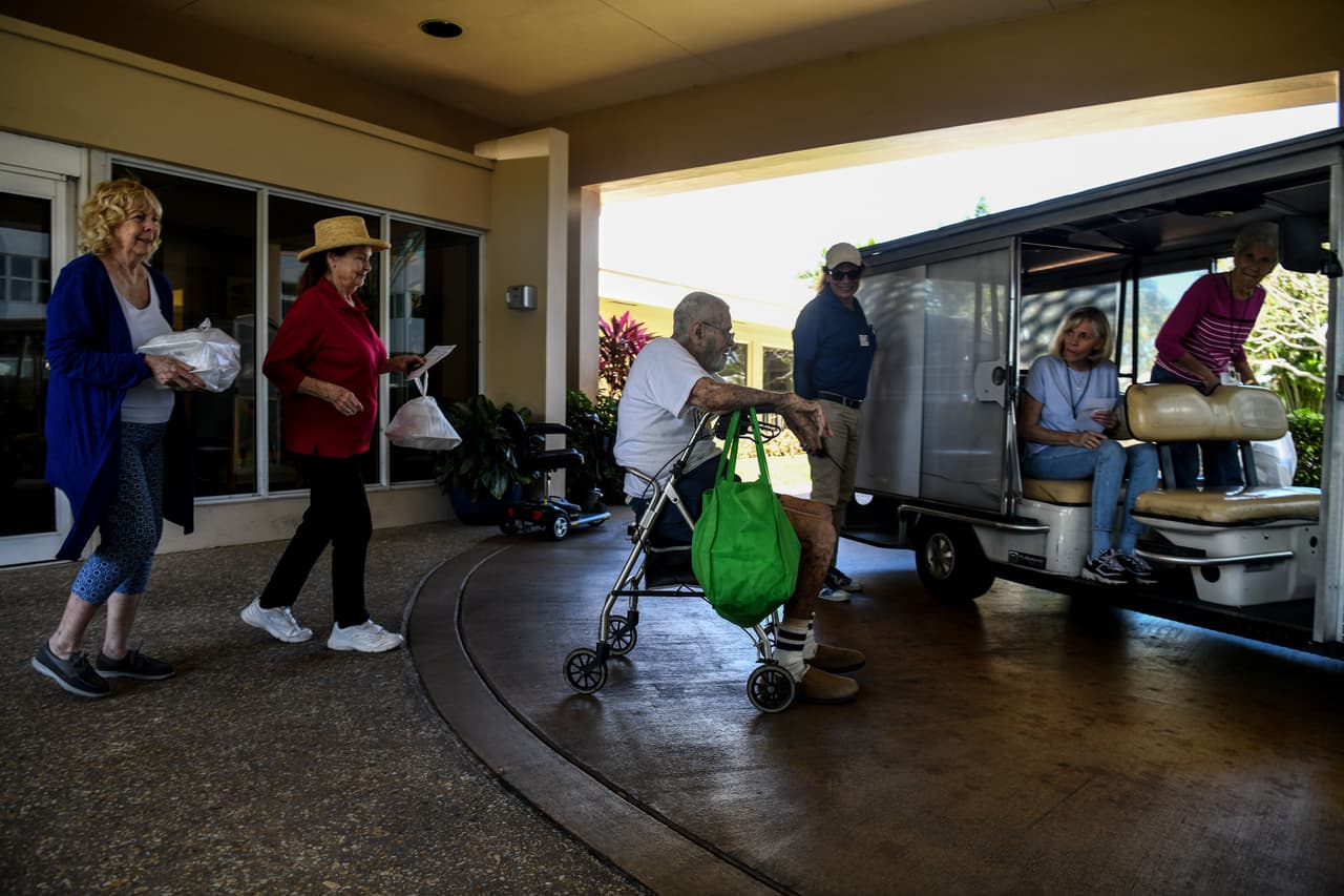 Fiscal de Florida pide denunciar a asilos que se queden con el dinero del estímulo de los ancianos