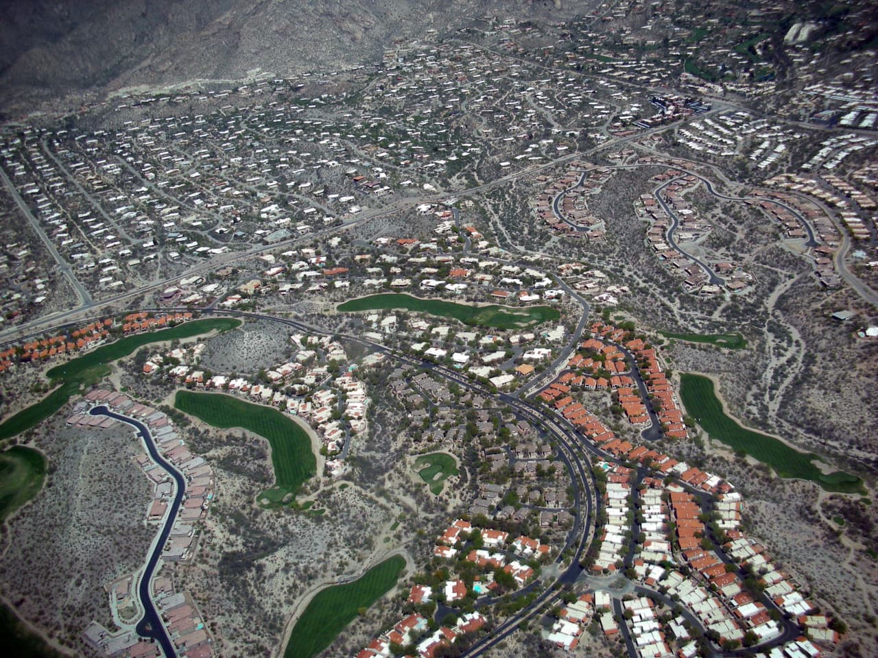 El millonario costo de la dispersión urbana