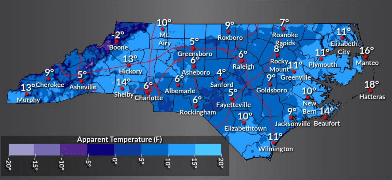 <h2 class="cms-H2-H2"><b>4. Las sensaciones térmicas estarán por debajo de los 0 grados Fahrenheit en el oeste de Carolina del Norte </b></h2>
<br>
<br>Las bajas temperaturas combinadas con fuertes vientos provocarán sensaciones térmicas peligrosamente bajas en gran parte de Carolina del Norte este lunes y el martes por la noche.
<br>
<br>
<b>Se pronostican valores de sensación térmica por debajo de cero en las montañas y de un solo dígito el lunes en el resto del país.</b>
<br>
<br>Este mapa muestra las sensaciones térmicas que se esperan la noche de este lunes 20 de enero al martes 21 de enero.
<br>