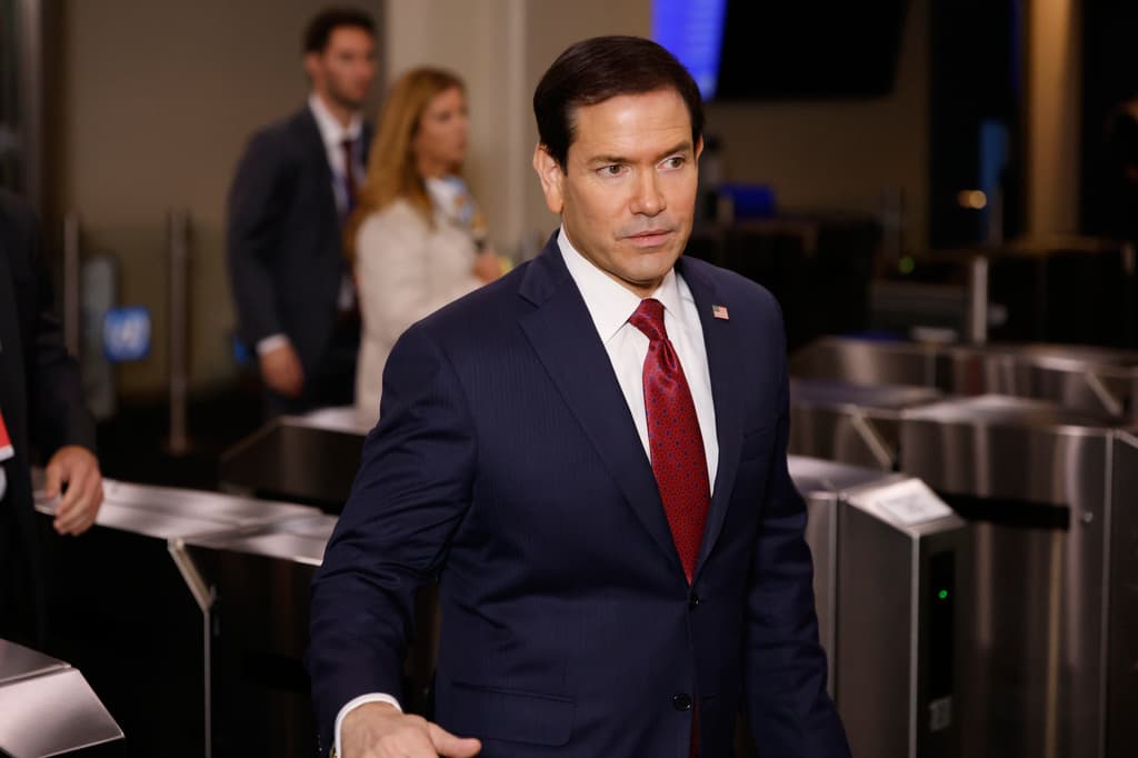 Marco Rubio hará historia con dos cargos de Trump: seguirá como secretario de Estado