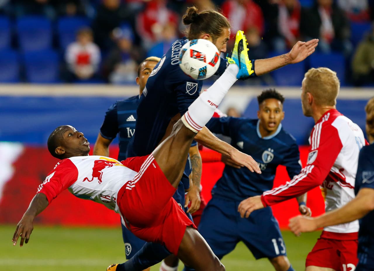 Sporting Kansas City vence 2-0 y expone las carencias de New York Red Bulls