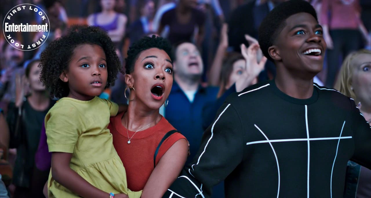 La familia de James en la película está compuesta por Sonequa Martin Green, quien será su esposa, y sus hijos son Harper Leigh Alexander y Ceyair Wright.