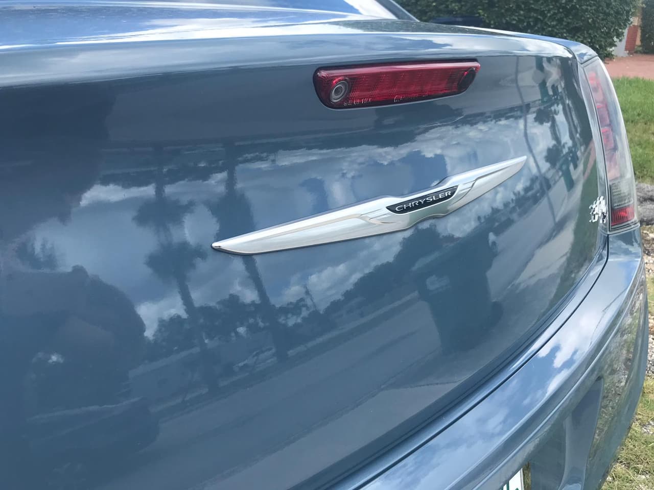 Según un agente de seguros, en estos casos las personas afectadas tienen que llamar a la compañía de seguros que tiene la compañía de construcción.
<br>