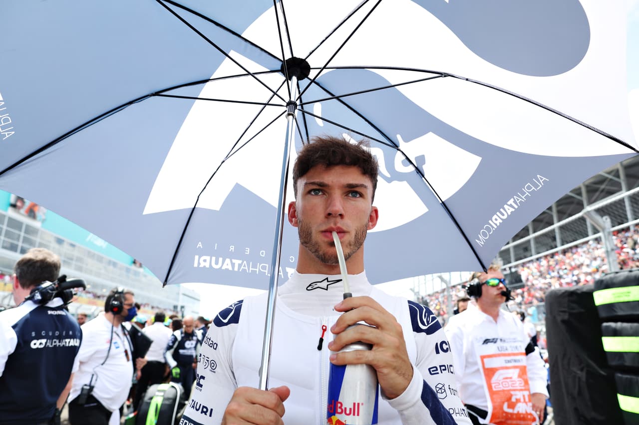 Max Verstappen ganó el primer Gran Premio de Miami, por delante de Charles Leclerc y Carlos Sainz: Checo Pérez fue cuarto.