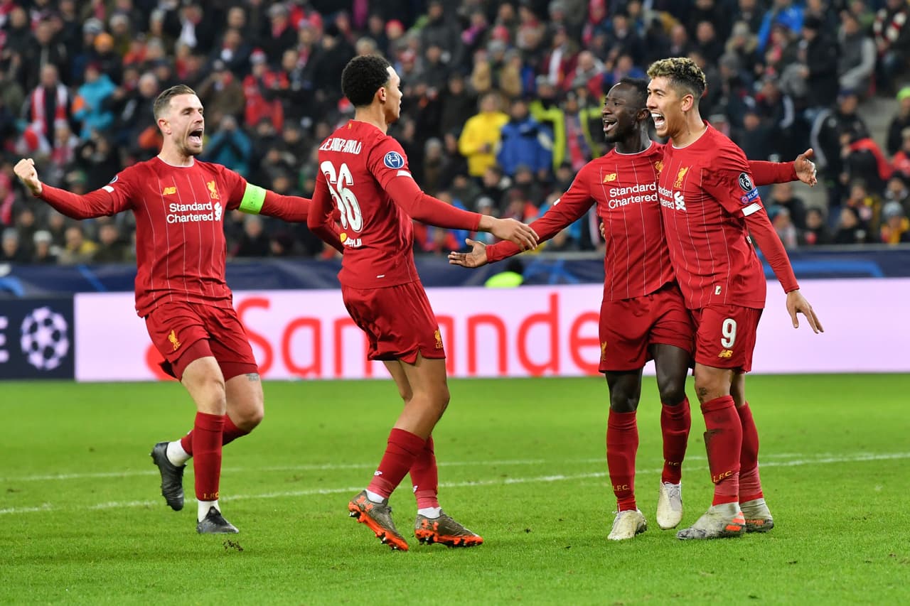 Grupo E: Liverpool calificó en primer lugar y Napoli de Lozano avanzó como segundo.