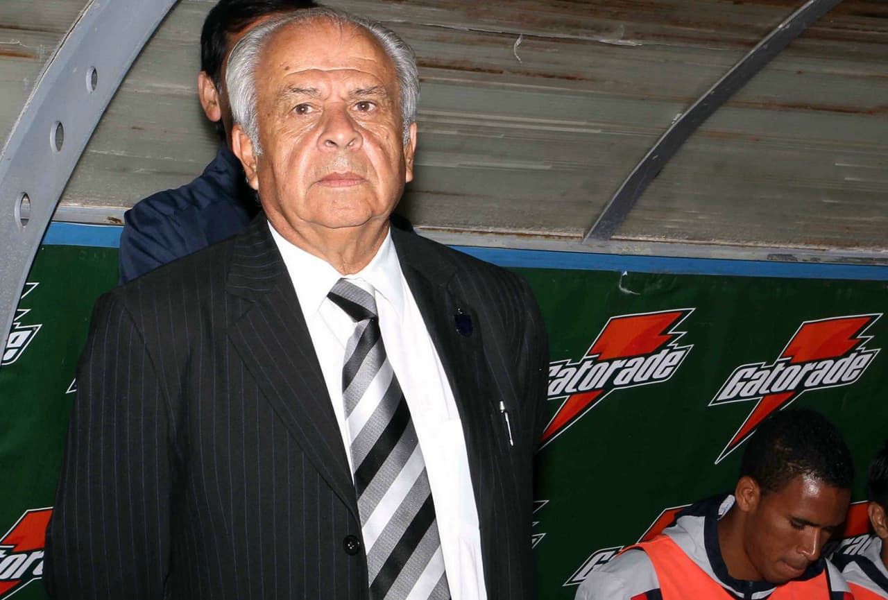 Anibal Ruiz será auxiliar técnico de Cardozo en el Toluca