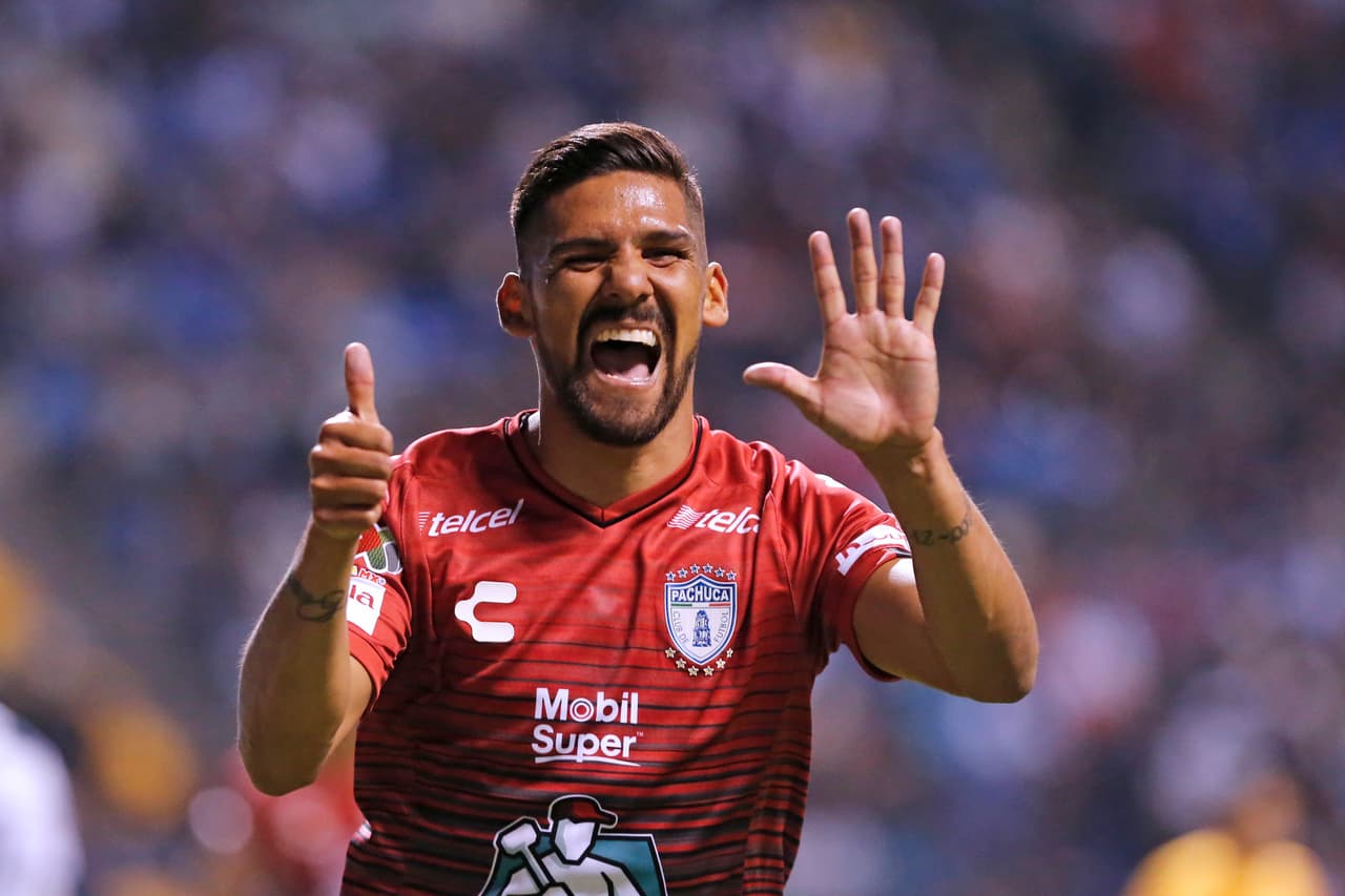 Al minuto 32' el argentino Franco Jara empujó el balón a la red para el 1-0 del Pachuca, que parecía ser el marcador final del encuentro.