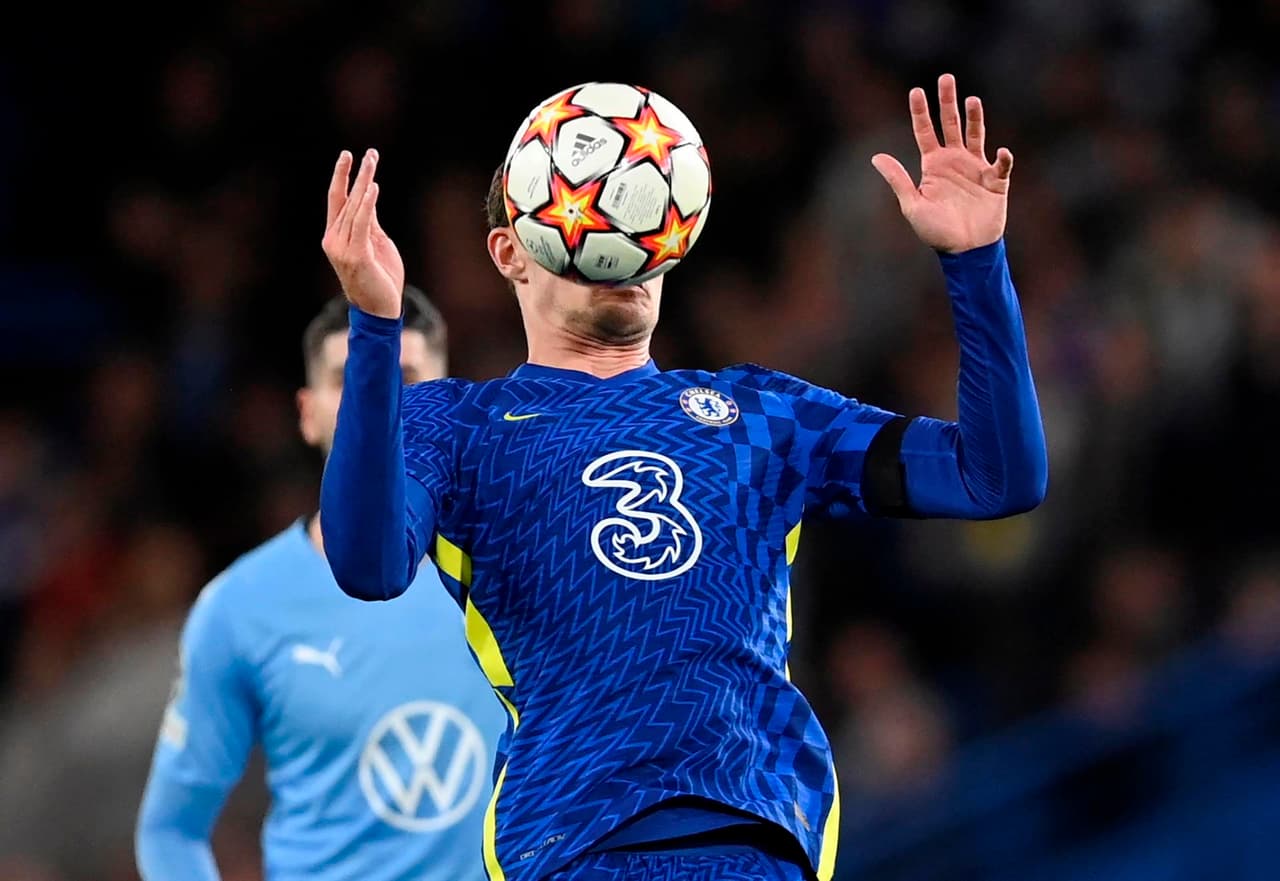 Chelsea, sin piedad, golea al Malmö 4-0 en Stamford Bridge, durante la Jornada 3 en la UEFA Champions League. Andreas Christensen abrió el marcador al minuto 4', seguido de un doblete por parte de Jorge Luis Frello, ambos como cobro de penaltis y el último de Kai Havertz al 48', quedando segundos del Grupo H.