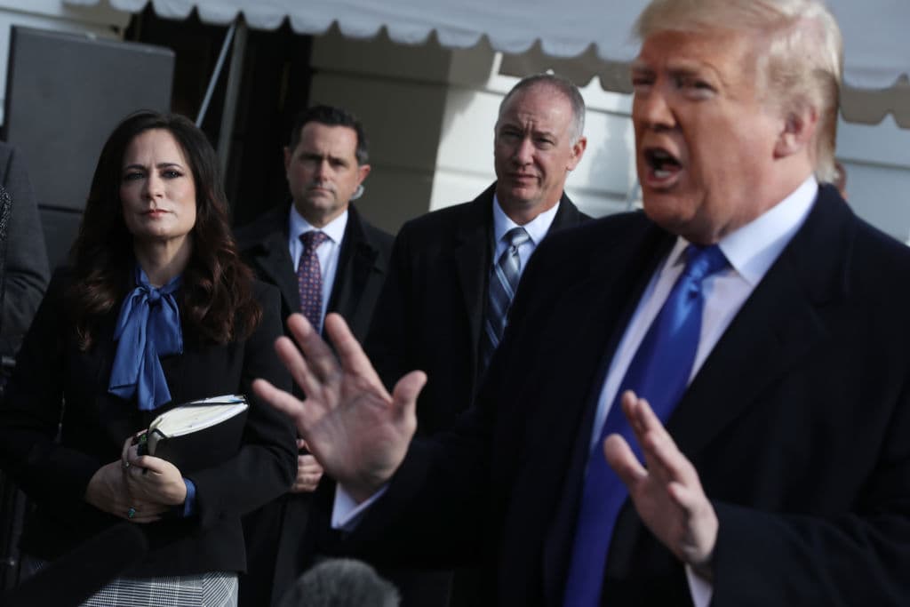 Trump reacciona con ataques personales a autora del libro sobre su gestión en la Casa Blanca