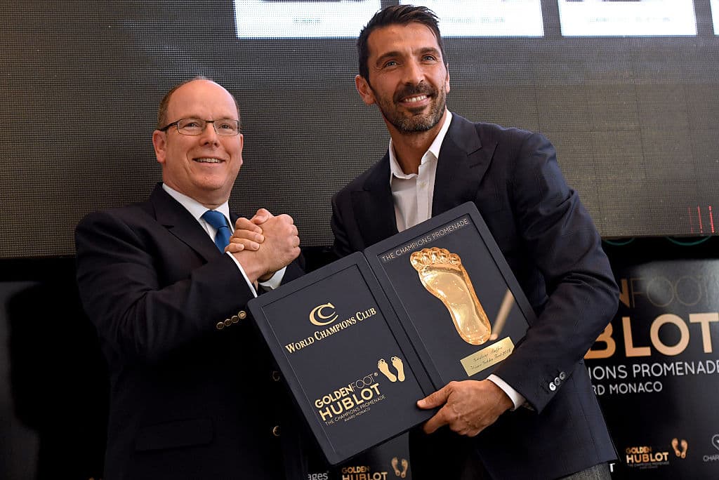En el 2016 el ganador fue Gianluigi Buffon con Juventus (Italia, 38 años)