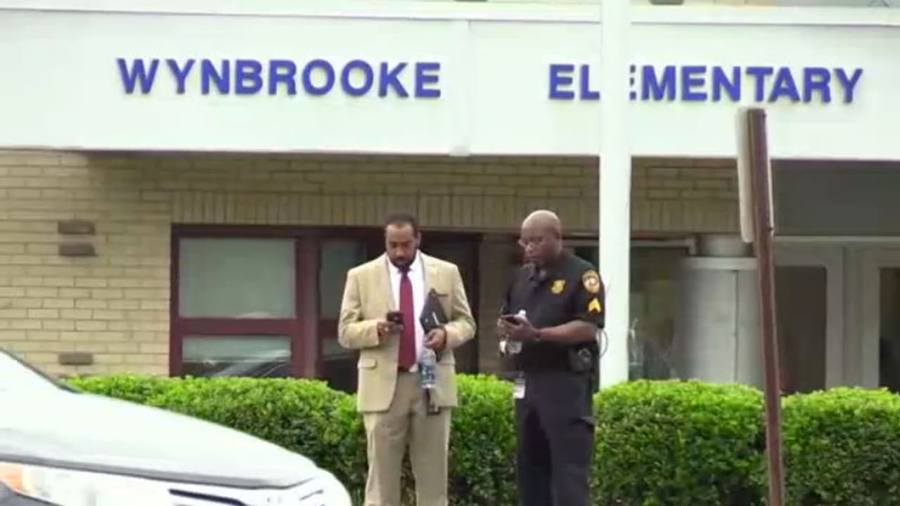 Identifican a sospechoso en ataque a escuela que dejó niños lesionados en Georgia