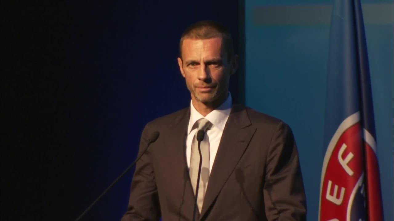 UEFA pretende frenar regla de cinco cambios aprobada por IFAB