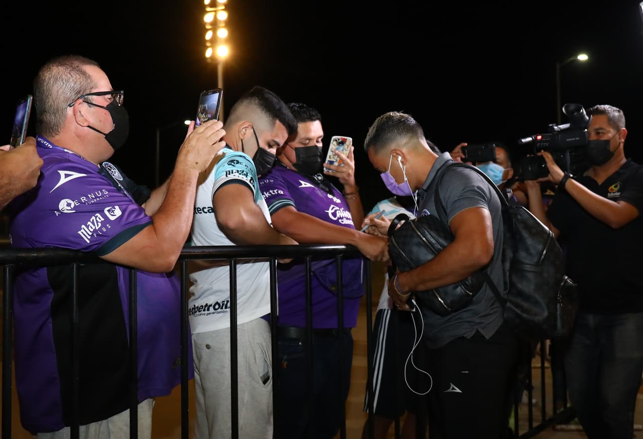 El Kraken daba la bienvenida al que podría ser su último partido del torneo, donde Mazatlán buscaría el repechaje ante unas Chivas igual de necesitadas del triunfo.