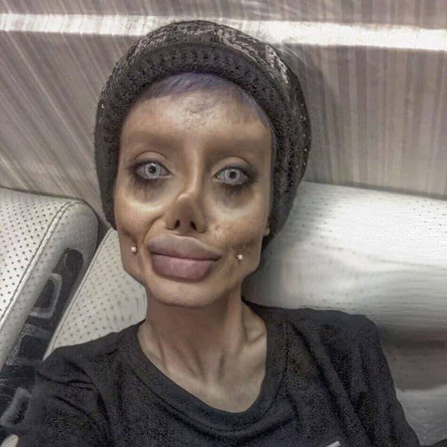 Condenan a 10 años de prisión a la instagramer iraní conocida como la 'Angelina Jolie zombie'