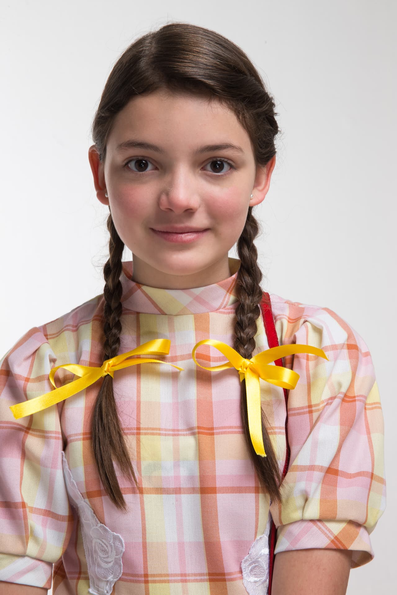 Liliana se crio como una niña de su casa y muy apegada a la religión.