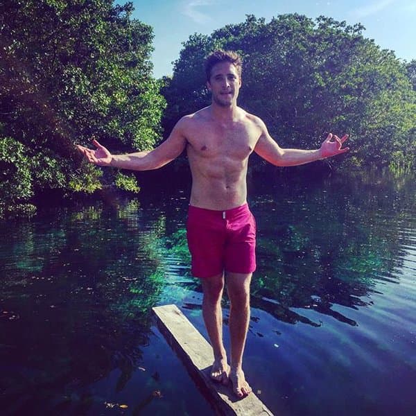 2. En una entrevista para ‘Coffee Break’ señaló que cuando oye la canción ‘I Touch Myself’ de The Divinyls, le dan ganas de quitarse la ropa, algo que seguro sus fans agradecerían.