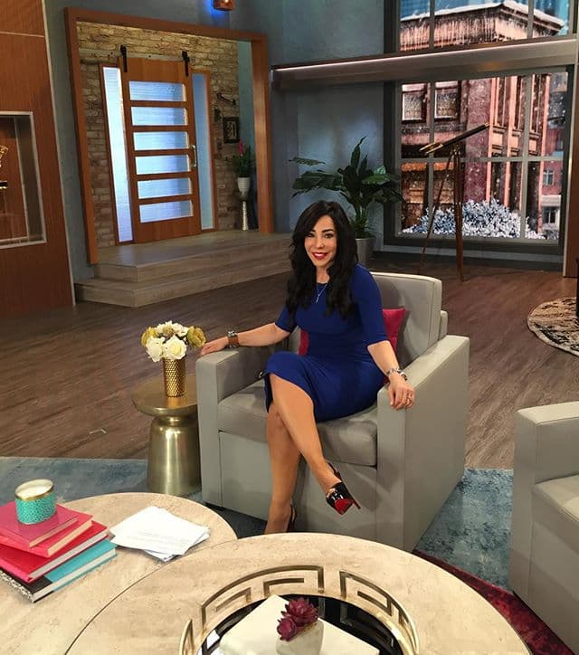 A veces visita el set de El Gordo y la Flaca en Miami.