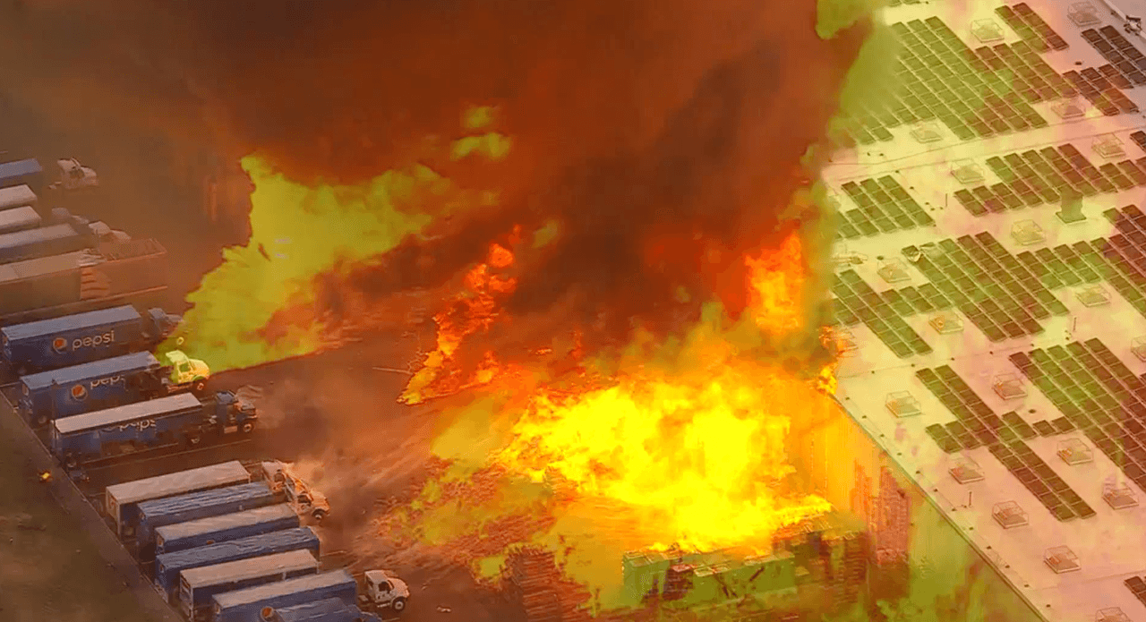 Dos bomberos heridos en el incendio de planta de PepsiCo en Nueva Jersey