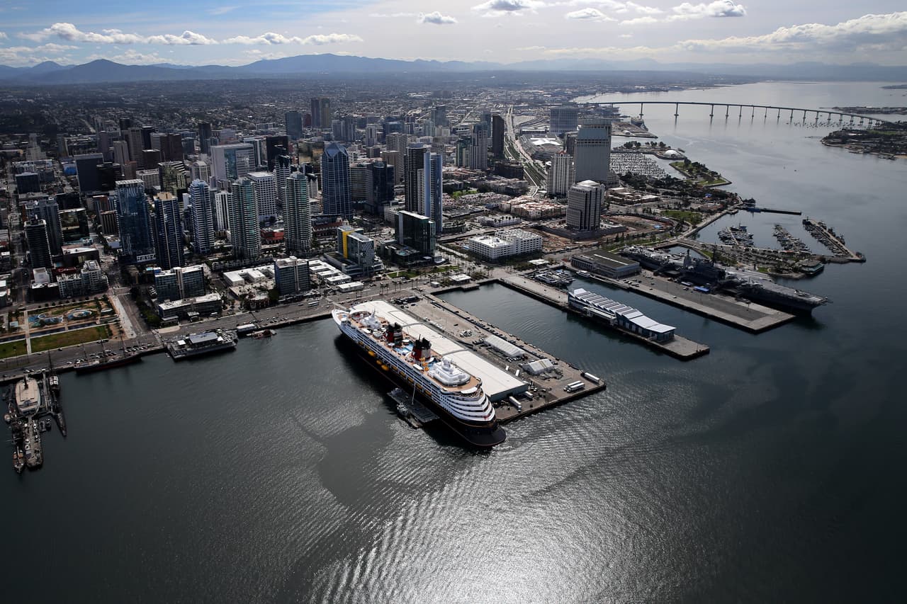 El cuarto lugar lo tiene la región San Diego-Chula Vista-Carlsbad, en California. Donde el costo de vida es 13.4% más caro que el resto de EEUU.