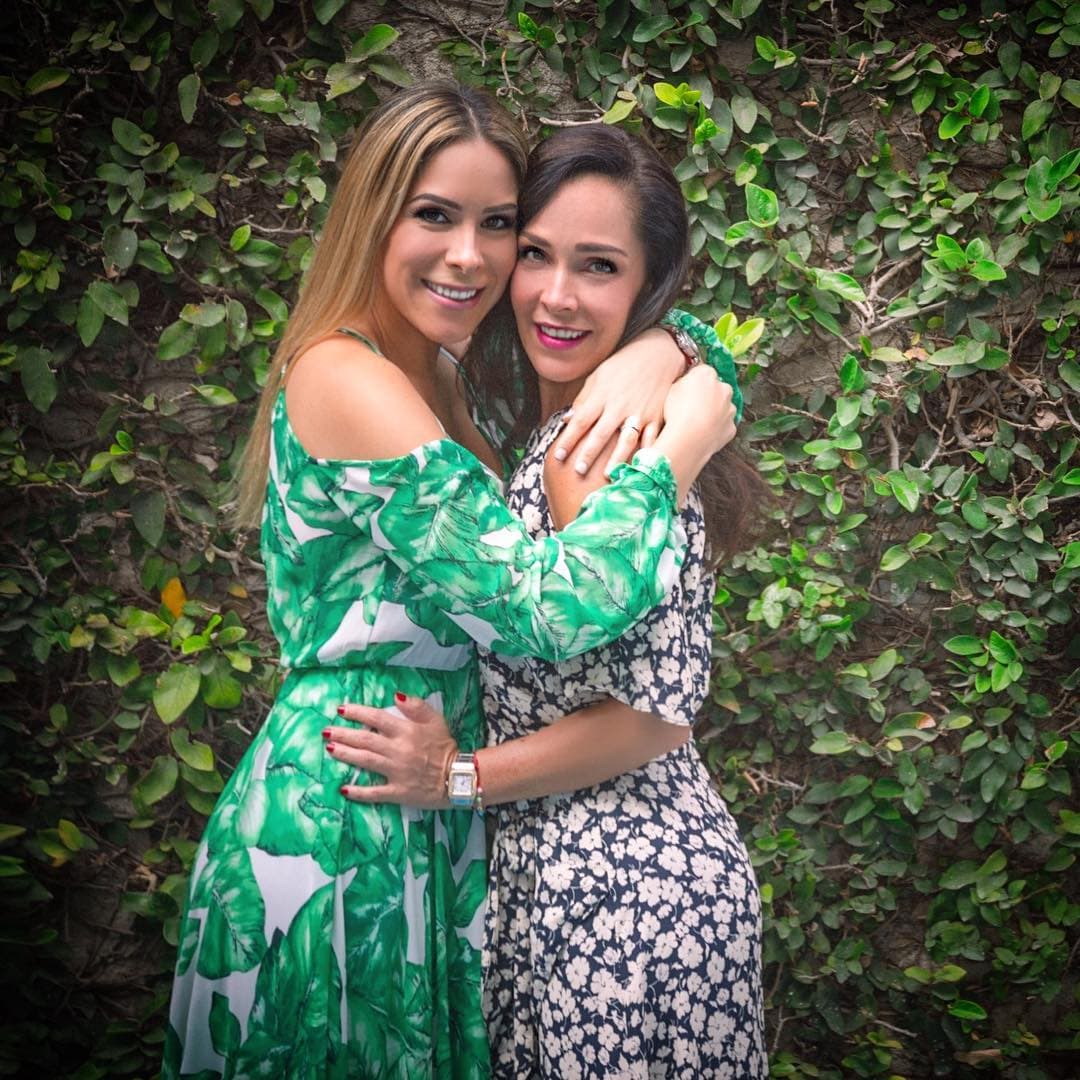 Brandon Peniche también explicó a Univision Entretenimiento la razón por la que viajó toda la familia a Houston. "Viajó obviamente su mamá y su abuela porque yo voy a estar yendo y viniendo, por cuestiones de trabajo".