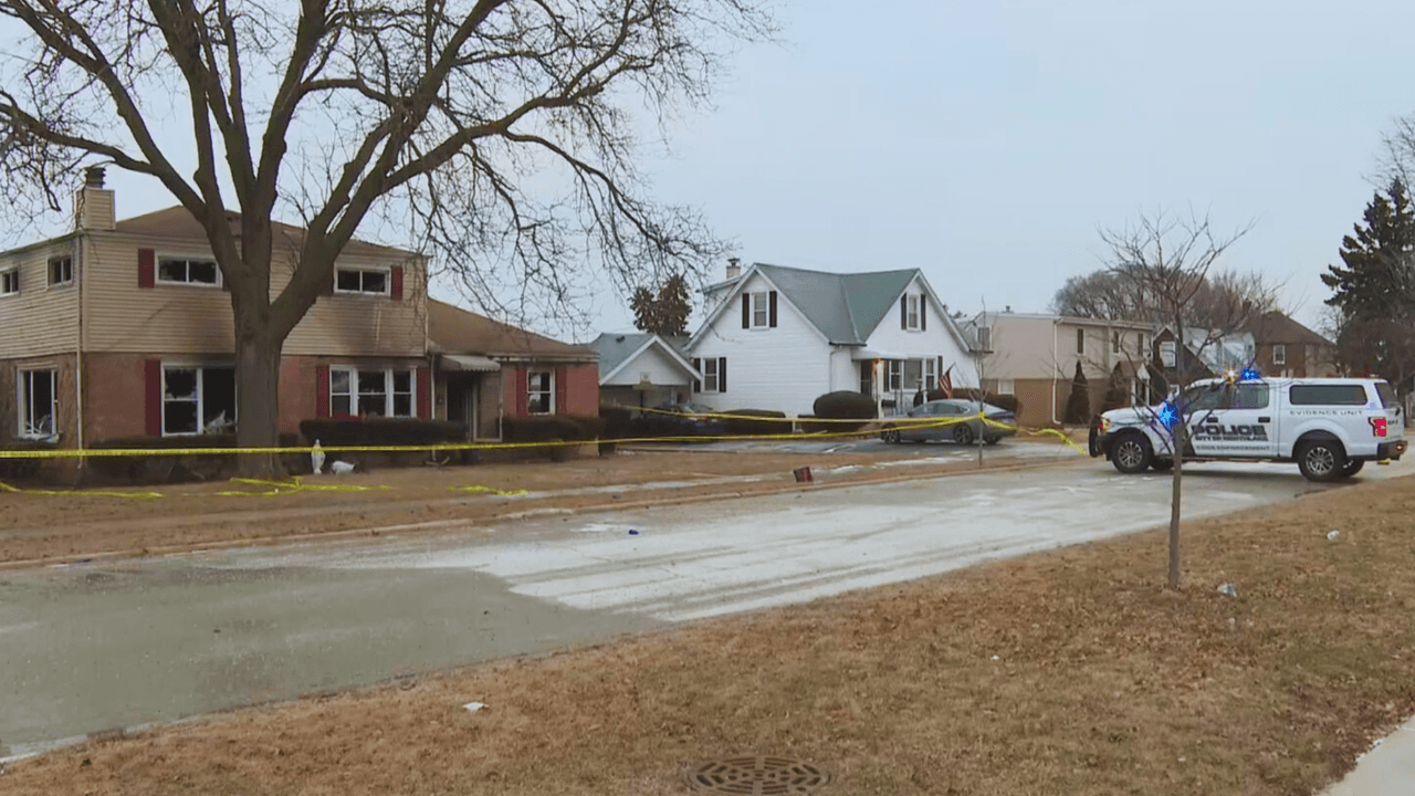 Incendio en el suburbio occidental de Northlake deja muertas a una mujer y su cuñada