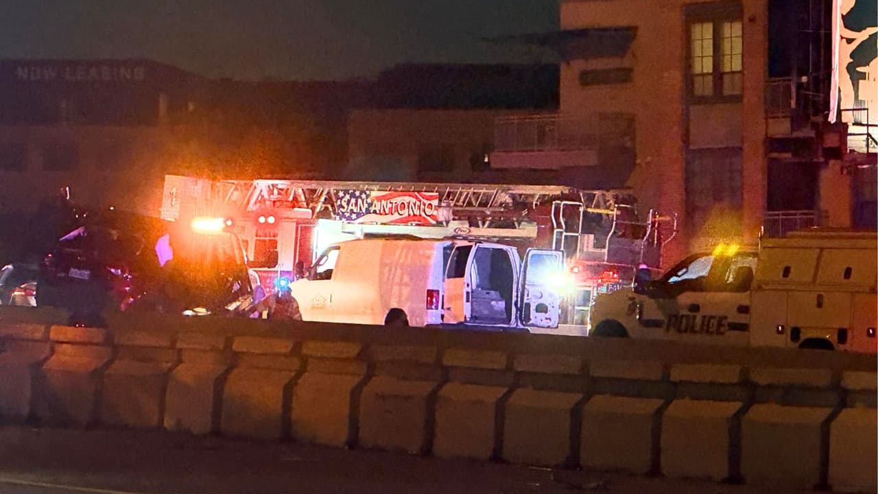 Conductora circula en sentido contrario y causa la muerte de 2 personas en la IH 35