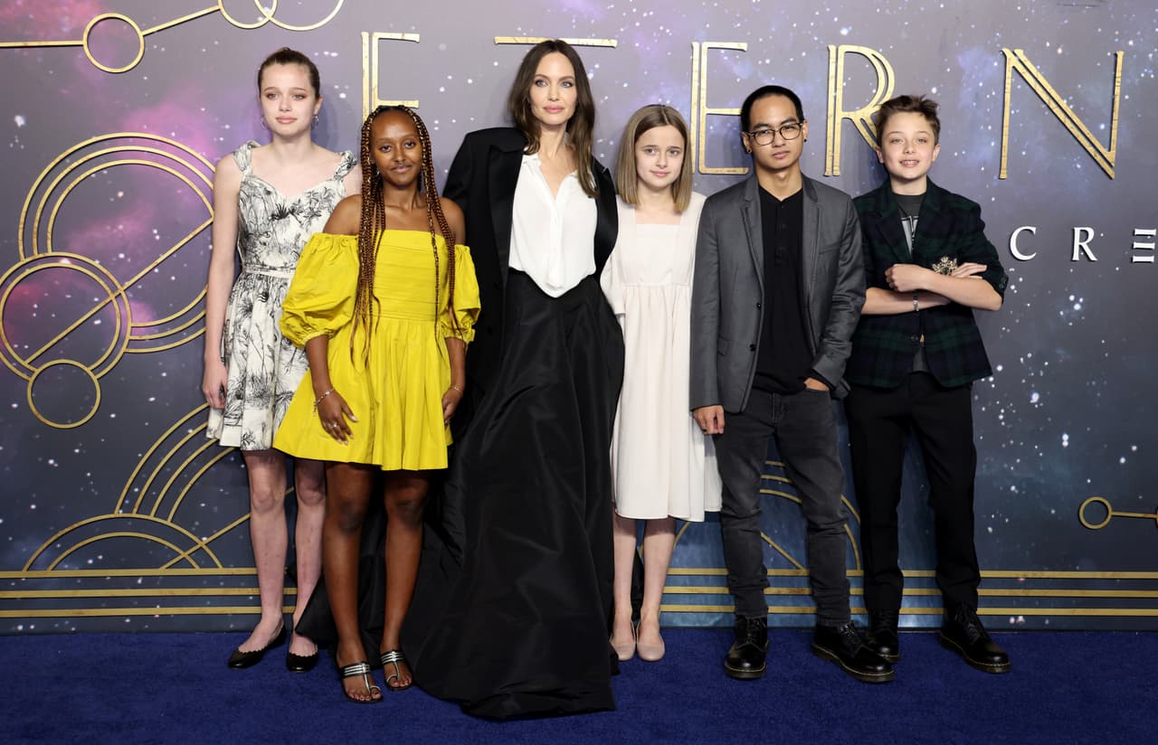 Tres años más tarde (en octubre de 2021), durante su aparición en la premiere de ‘Eternals’, los seguidores de ‘Brangelina’ señalaron lo mucho que los mellizos han cambiado con el paso del tiempo.