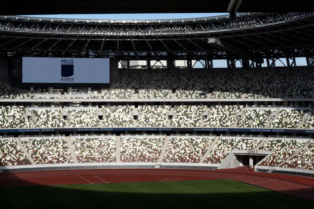 El estadio fue construido sobre el espacio que anteriormente ocupaba el estadio olímpico que se usó para los Juegos Olímpicos de 1964. El estadio será sede de las ceremonias de inauguración y clausura de los Juegos Olímpicos, así como del atletismo, que darán inicio el próximo 24 de julio.