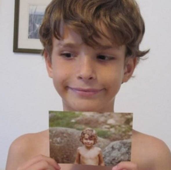 Sus hijos ya le siguen sus pasos, Alex es igualito a su papá.