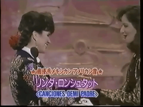 La cantante ganó el GRAMMY gracias a su disco 'Canciones de mi padre', el cual era una compilación de canciones tradicionales mexicanas.