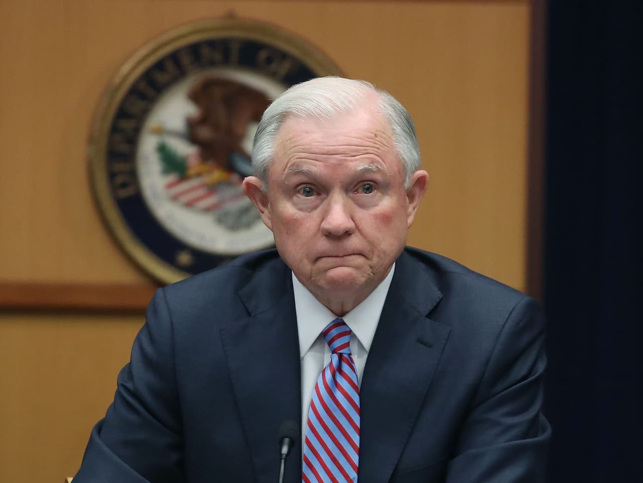 Jeff Sessions no se arrepiente de su (¿inapropiado?) comentario sobre Hawái y un juez de la isla