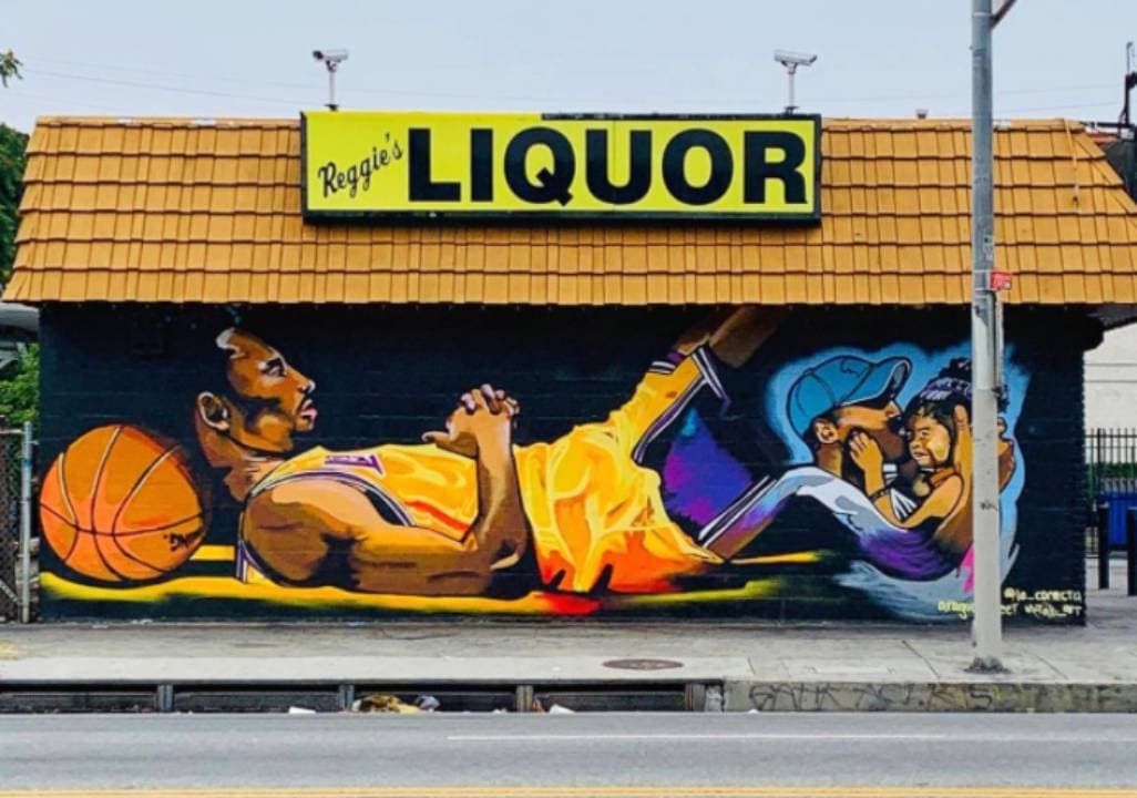 Las calles de las principales ciudades de los Estados Unidos se adornan con las asombrosas muestras de amor para la leyenda de la NBA.