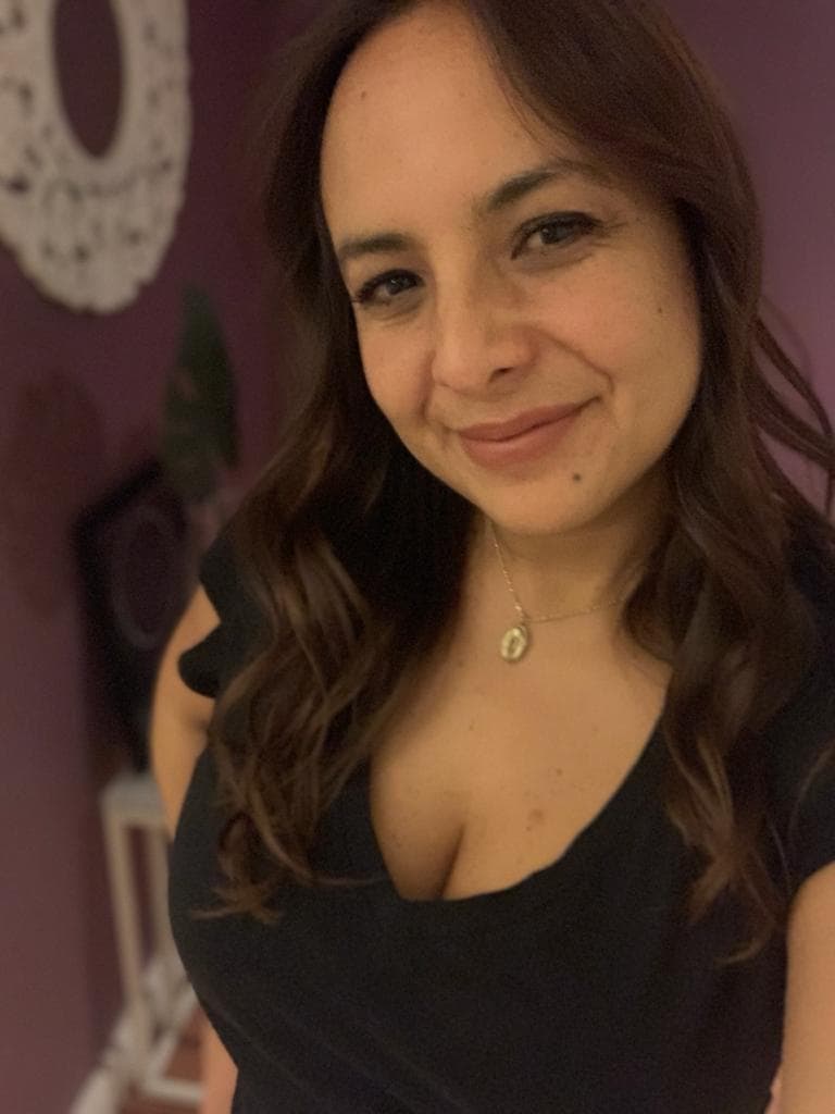 Ana Polanco es astróloga profesional, especialista en astrología energética y psicológica. Da consultas, clases y explica sobre la energía disponible en
<a href="https://www.instagram.com/adnastral/" target="_blank">@adnastral </a>