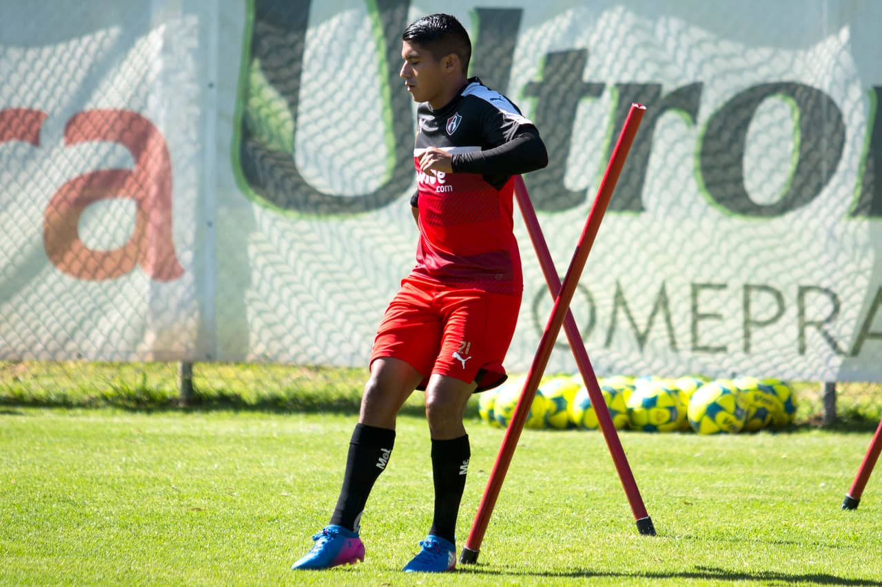 <b>Monarcas Morelia: </b>Cándido Ramírez.