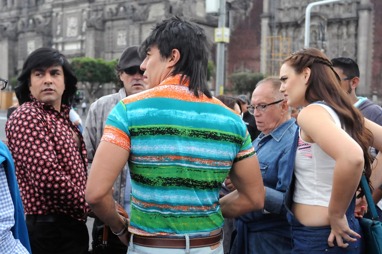 No dejes de deleitarte con 'Nosotros Los Guapos' los sábados a las 3PM/2C por Univision.